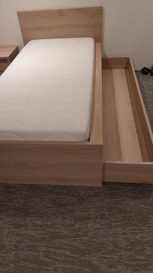 Tienerkamer, Huis en Inrichting, Slaapkamer | Complete slaapkamers, Zo goed als nieuw, Eenpersoons, Ophalen