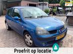 Renault Clio 1.4-16V Dynamique Luxe NIEUWE APK 06-2026, Auto's, Voorwielaandrijving, 15 km/l, Gebruikt, Blauw