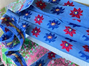 Geborduurd band retro vintage blauw bloemen kant NIEUW beschikbaar voor biedingen