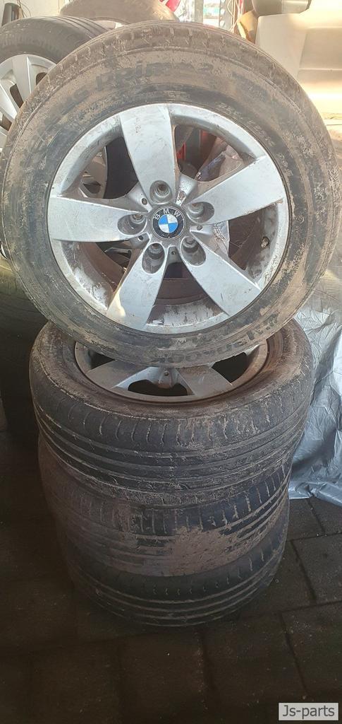 16inch BMW E60/E61 zomerset 225/55R16, Auto-onderdelen, Banden en Velgen, Banden en Velgen, Zomerbanden, 16 inch, 225 mm, Personenwagen