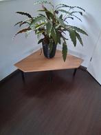 Hoek  / bijzettafel, Ophalen, Vierkant, Zo goed als nieuw, 75 cm of meer