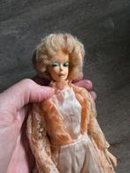 Oude vintage Hong Kong Barbie clone met jurk, Verzamelen, Ophalen of Verzenden, Gebruikt, Fashion Doll