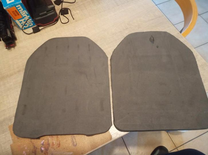 Schuim platen voor in plate carrier, Verzamelen, Militaria | Algemeen, Landmacht, Nederland, Ophalen of Verzenden