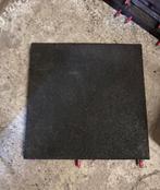 Rubberen tegels 50x50x4,5 speeltoestel dak stal ed ruim 35m2, Tuin en Terras, Tegels en Klinkers, Ophalen, Gebruikt, Rubber, 10 m² of meer