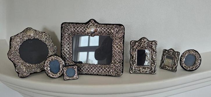 Vintage Engelse Zilveren Fotolijsten met fluwelen achterkant, Antiek en Kunst, Antiek | Goud en Zilver, Zilver, Ophalen of Verzenden