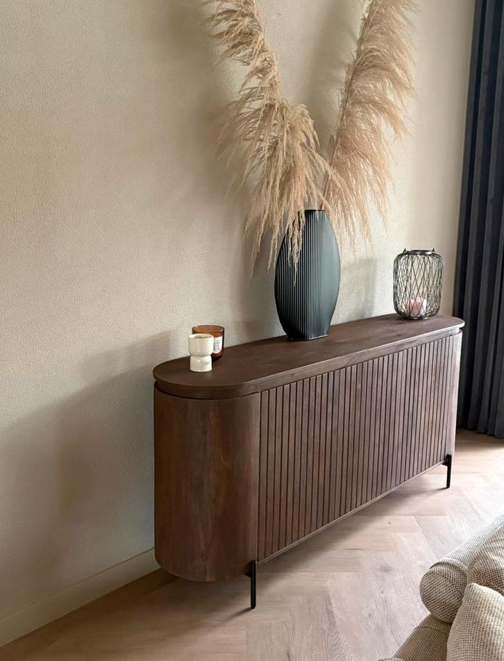 Prachtig dressoir, helemaal nieuw!, Huis en Inrichting, Kasten | Dressoirs, Nieuw, 150 tot 200 cm, 25 tot 50 cm, Ophalen