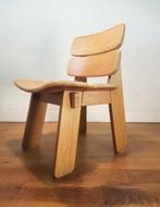 Brutalist of Constructivist stoelen in eiken, Huis en Inrichting, Stoelen, Ophalen, Gebruikt, Nvt, Nvt
