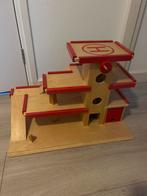 Houten Speelgoed Garage, Kinderen en Baby's, Speelgoed | Houten speelgoed, Ophalen of Verzenden, Gebruikt, Overige typen