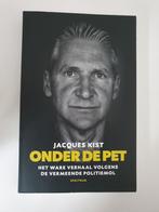Onder de Pet - Jacques Kist, Boeken, Overige Boeken, Ophalen of Verzenden, Gelezen, Jacques Kist