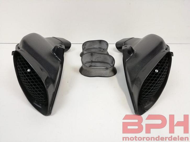 Ramair buizen Suzuki GSX-R 1000 K3 - K4 2003 t/m 2004 tunnel, Motoren, Onderdelen | Suzuki, Gebruikt, Ophalen of Verzenden