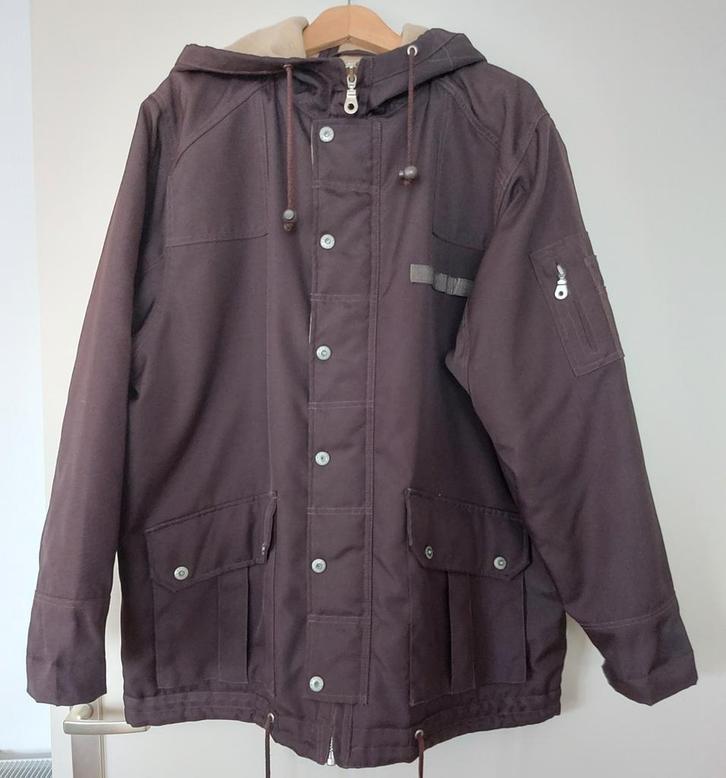 ZGAN! warme bruine winter jas met capuchon maat L oversized, Kleding | Dames, Jassen | Winter, Zo goed als nieuw, Maat 42/44 (L)