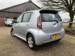 Daihatsu Sirion 2 1.3-16V Comfort | Automaat + Airco nu €, Auto's, Daihatsu, Stof, Gebruikt, Zwart, 4 cilinders