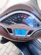Mooie vespa Primavera, Fietsen en Brommers, Scooters | Vespa, Ophalen, Zo goed als nieuw, Benzine, Overige modellen