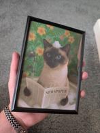 Siamese kat op wc (Hawaii Style) Ingelijste Poster, Bryanbaartmans@hotmail.com, BryanDesign, Ophalen of Verzenden, Zo goed als nieuw