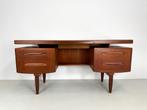 Vintage bureau G-Plan., Ophalen of Verzenden, Zo goed als nieuw