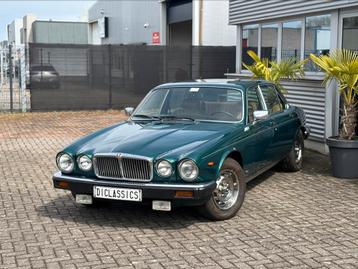 Jaguar XJ6 4.2 serie 3 hand geschakeld 1984!! beschikbaar voor biedingen