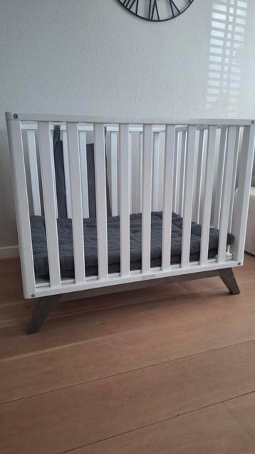 Bopita Box + 2 Boxkleden + Matras beschikbaar voor biedingen