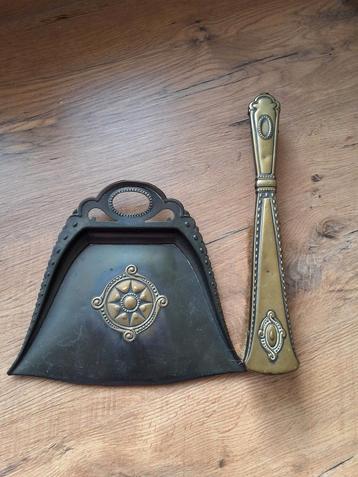 Antieke Art Nouveau Stoffer en Blik - Messing beschikbaar voor biedingen