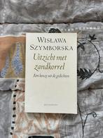 Uitzicht met zandkorrel - Wislawa Szymborska, Boeken, Ophalen of Verzenden, Zo goed als nieuw