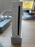 Nintendo Wii met Balance Board & Stuurtje, Ophalen, Zo goed als nieuw, Met 1 controller, Met games