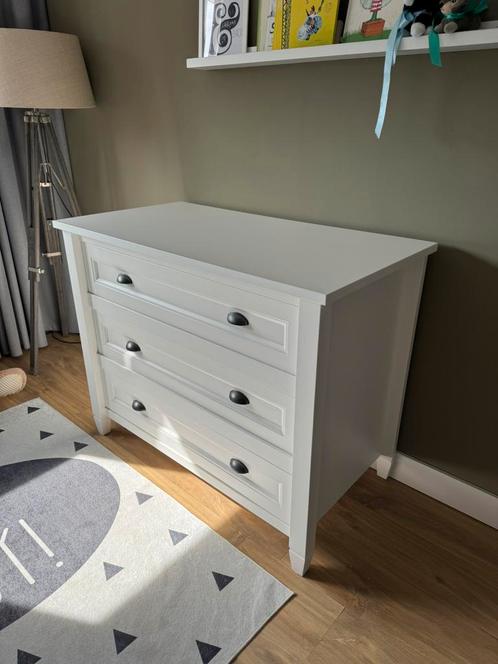 Commode Marbelle met gratis bladvergroter, Kinderen en Baby's, Kinderkamer | Commodes en Kasten, Zo goed als nieuw, 90 tot 105 cm