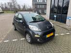 Peugeot 107 1.0 12V 5DR 2014 Grijs, Voorwielaandrijving, Bluetooth, 4 stoelen, Origineel Nederlands