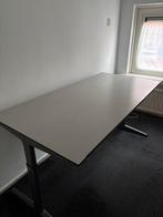 In hoogte verstelbaar bureau, Ophalen, In hoogte verstelbaar, Gebruikt, Bureau