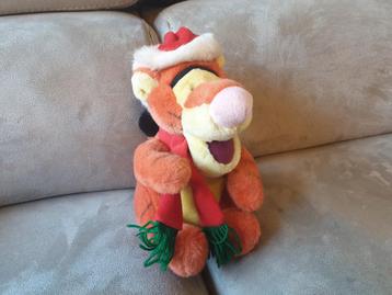 Knuffel - Teigetje Tigger kerst (Winnie the Pooh - Disney)12 beschikbaar voor biedingen