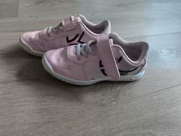 Gym schoenen maat 32  beschikbaar voor biedingen