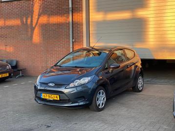 Ford Fiesta 1.25 Limited 1Te Eigenaar Nieuwe APK Airco NAP beschikbaar voor biedingen