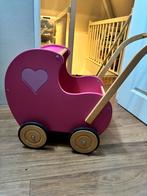 Houten poppenwagen/ kinderwagen en bed en kinderstoel, Ophalen of Verzenden, Zo goed als nieuw, Overige typen
