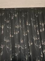 Nieuwe Zwarte verdusterend gordijnen met zilveren bloemen, Huis en Inrichting, 100 tot 150 cm, 200 cm of meer, Zwart, Nieuw