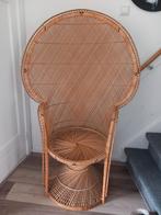 Rotan pauwstoel retro vintage, Ophalen of Verzenden, Zo goed als nieuw, Stoel(en)