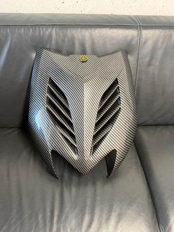 Yamaha Aerox Carbon voorkap SCHADEVRIJ beschikbaar voor biedingen