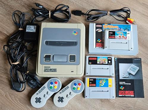 Super Nintendo origineel controllers kabels Mariokart World, Spelcomputers en Games, Spelcomputers | Nintendo Super NES, Gebruikt