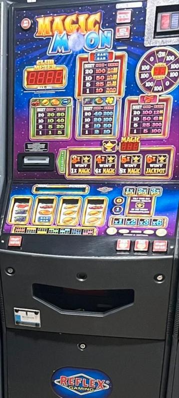 Magic Moon BFM2000 gokkast met biljet in en uit beschikbaar voor biedingen