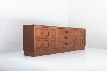 Vintage grafisch teak houten dressoir jaren 60  beschikbaar voor biedingen