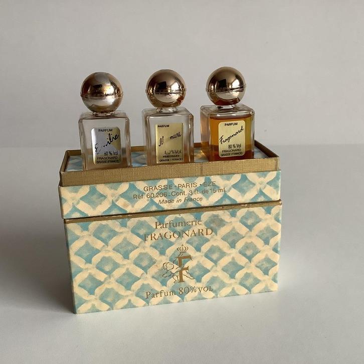 mooi vintage setje van 3 miniatuurparfumflesjes Fragonard, Verzamelen, Parfumverzamelingen, Zo goed als nieuw, Parfumfles, Ophalen of Verzenden