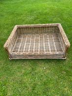 Rieten Hondenmand op Pootjes - 73x55x26 cm, Dieren en Toebehoren, Ophalen of Verzenden, Gebruikt
