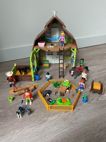 PLAYMOBIL Spirit Schuur (70118), Kinderen met dieren (70137) beschikbaar voor biedingen