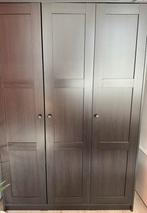 Wardrobe, Ophalen, 100 tot 150 cm, Zo goed als nieuw, Minder dan 25 cm