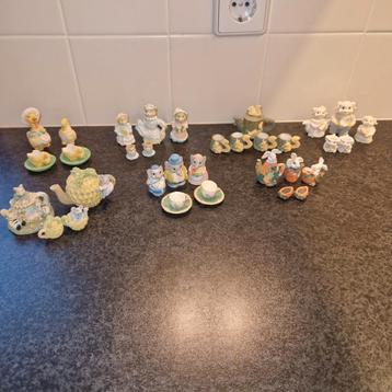 Vintage miniatuur dieren beeldjes en/of serviesjes  beschikbaar voor biedingen