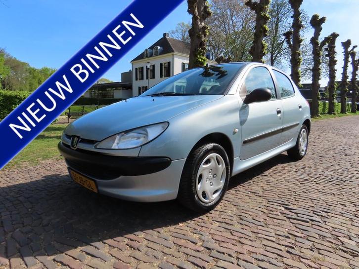 Peugeot 206 1.1 XR Stuurbekrachtiging 5 Drs *Apk t/m 14-4-20, Auto's, Peugeot, Bedrijf, Te koop, Airbags, Alarm, Centrale vergrendeling