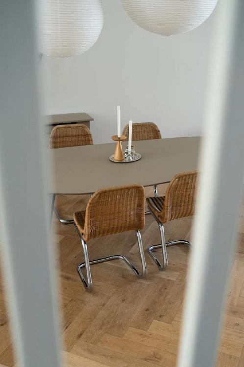 Set van 4 vintage rotan eetkamerstoelen, Huis en Inrichting, Stoelen, Zo goed als nieuw, Bruin, Ophalen