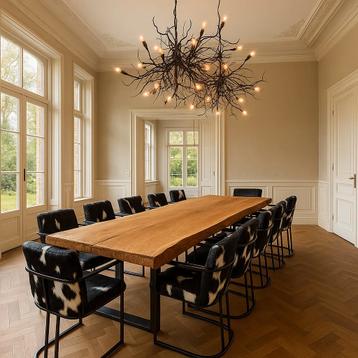 Archi Stoel - Koeienhuid beschikbaar voor biedingen