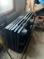 Plastic pallets 9 stuks en 5 houten pallets, Doe-het-zelf en Verbouw, Metalen, Ophalen, Zo goed als nieuw, IJzer