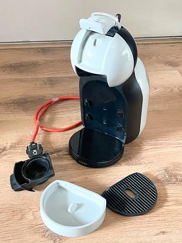 Dolce Gusto Koffiemachine - cups koffie machine beschikbaar voor biedingen