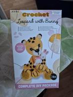 Haakpakket - Luipaard met Konijn, Hobby en Vrije tijd, Breien en Haken, Ophalen of Verzenden, Nieuw, Haken, Overige typen