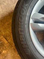 Hyundai Banden en Velgen 225/60R17, Auto-onderdelen, Banden en Velgen, Ophalen, Gebruikt, Banden en Velgen, 17 inch