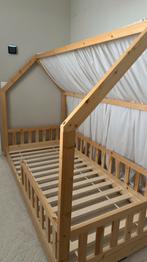 Kinderbed in huisvorm 90x200 cm incl. bedgordijn, Ophalen, Zo goed als nieuw, 180 cm of meer, 85 tot 100 cm